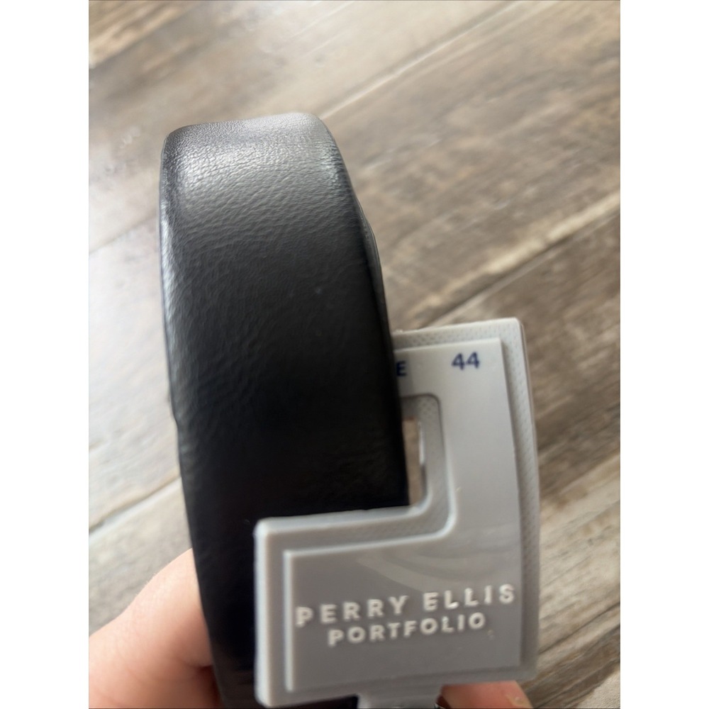 Perry Ellis Portfolio Men's Faux Leather Reversible Belt‎ Black Size 44- NWT - Picture 2 of 4